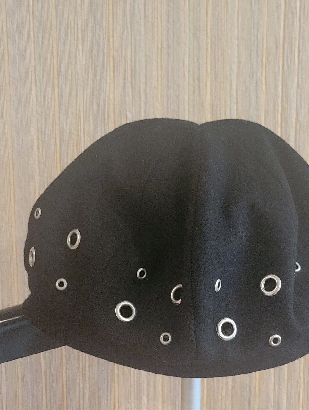 Vtg Frank Olive, Olive Branch Womens Black Beret Hat/Cap 100% Wool One Size.